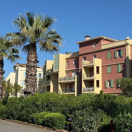 Luxury - Private Garden And Pool Apartment Fréjus